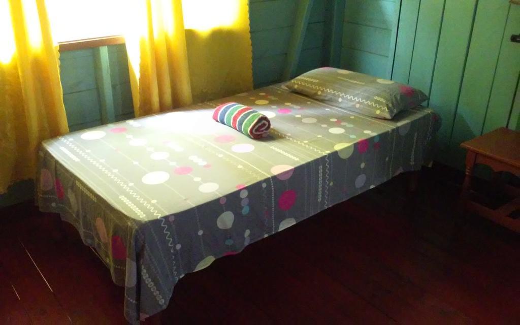 Shades Cottage Guesthouse Blue Hole Extérieur photo